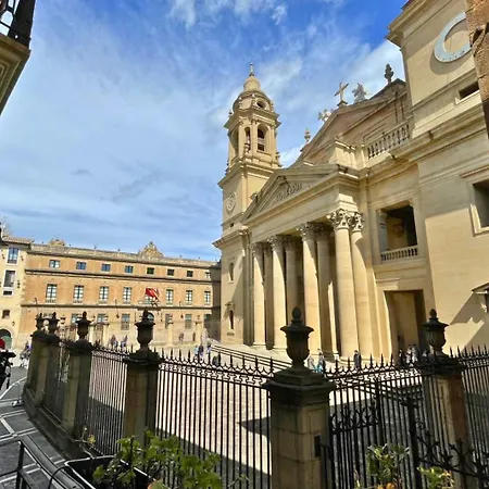 Top Apartment Frente A La Catedral Pamplona Exterior photo